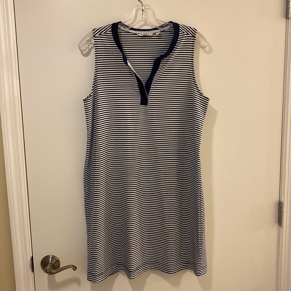 VINEYARD VINES Dress